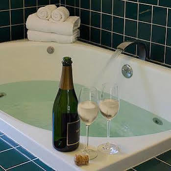 Carlin'S Cottage Court Inn 2*